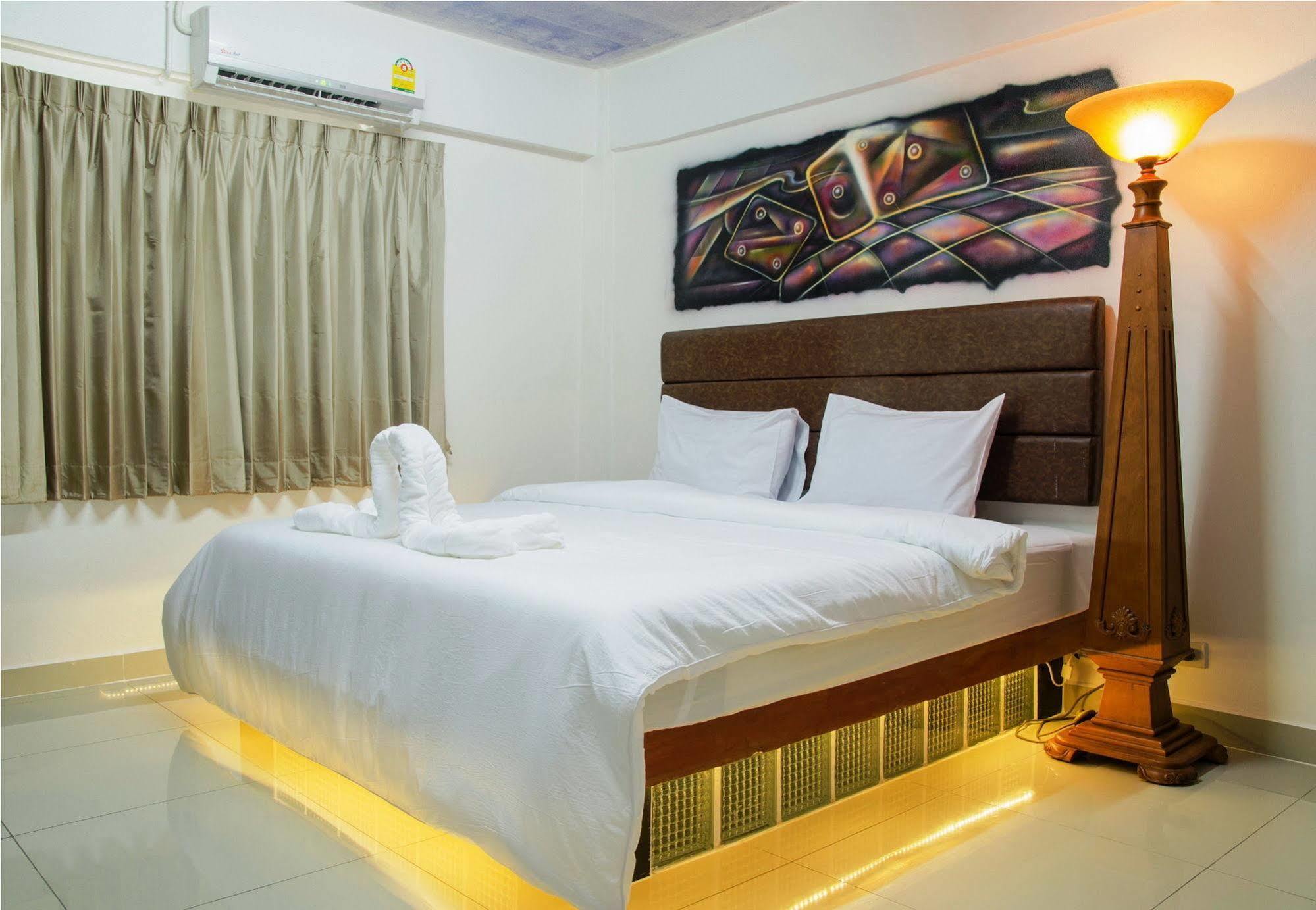 Khunsri Resort Art Boutique Hotel Pattaya Bagian luar foto