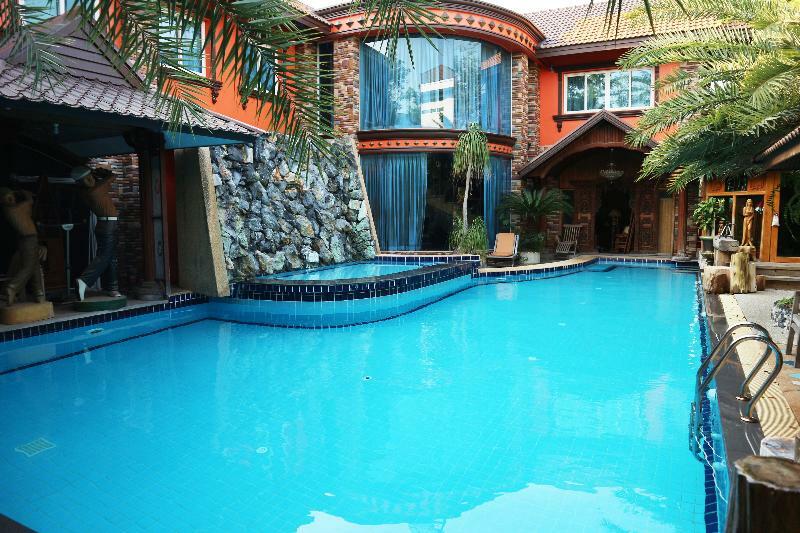 Khunsri Resort Art Boutique Hotel Pattaya Bagian luar foto