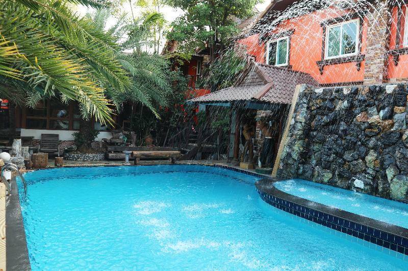 Khunsri Resort Art Boutique Hotel Pattaya Bagian luar foto